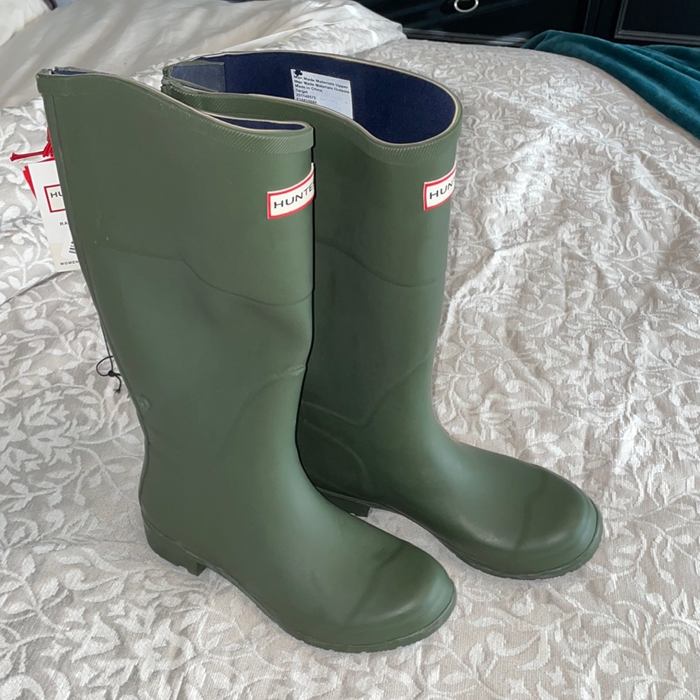Womens tall army green hunter rain boots new size 8